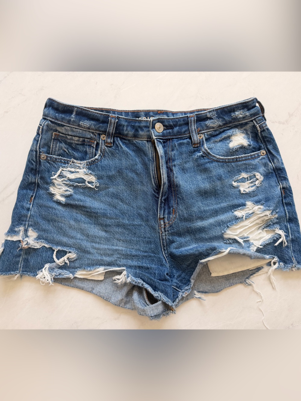 AE American Eagle Distressed Denim Mom Shorts Cutoff Size 8